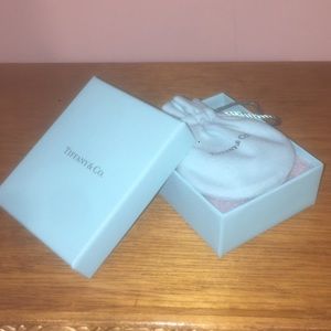 TIFFANY & Co BOX+BAG